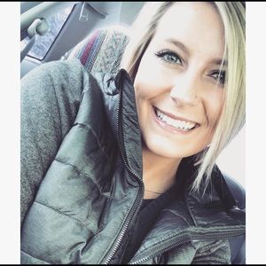 Meet your Posher, Darby